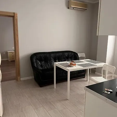 A Flat For A Family Daire *
